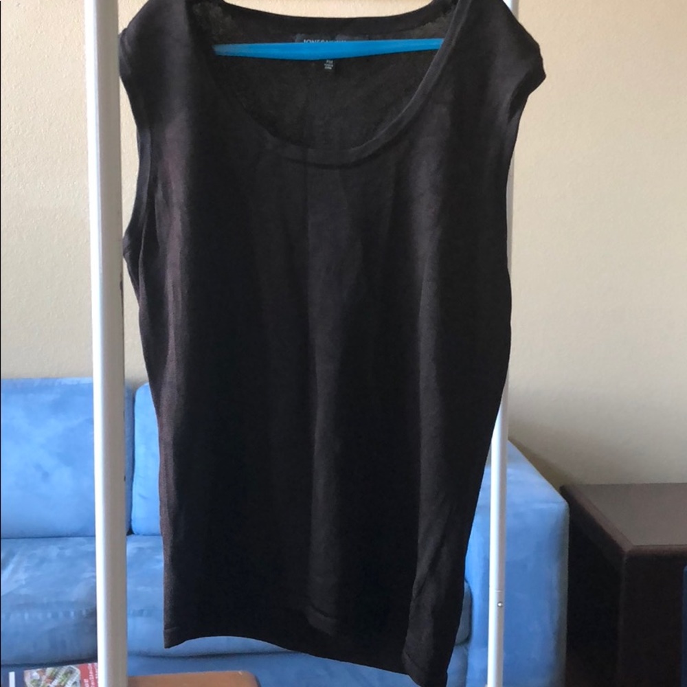 Black top